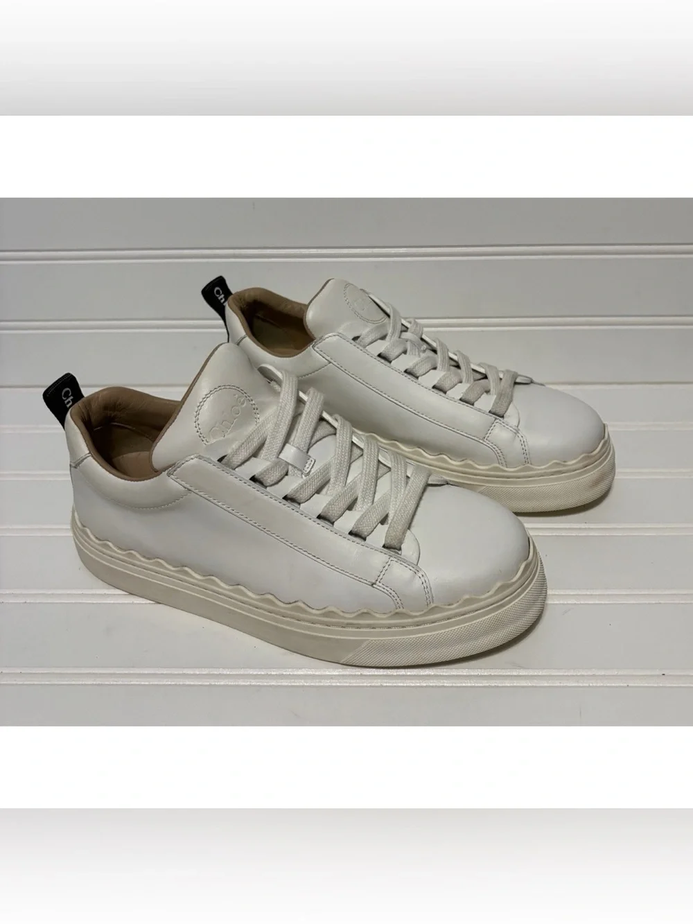 CHLOE Lauren White Leather Scallop Sneakers Shoes Womens Size 37 US Size 7